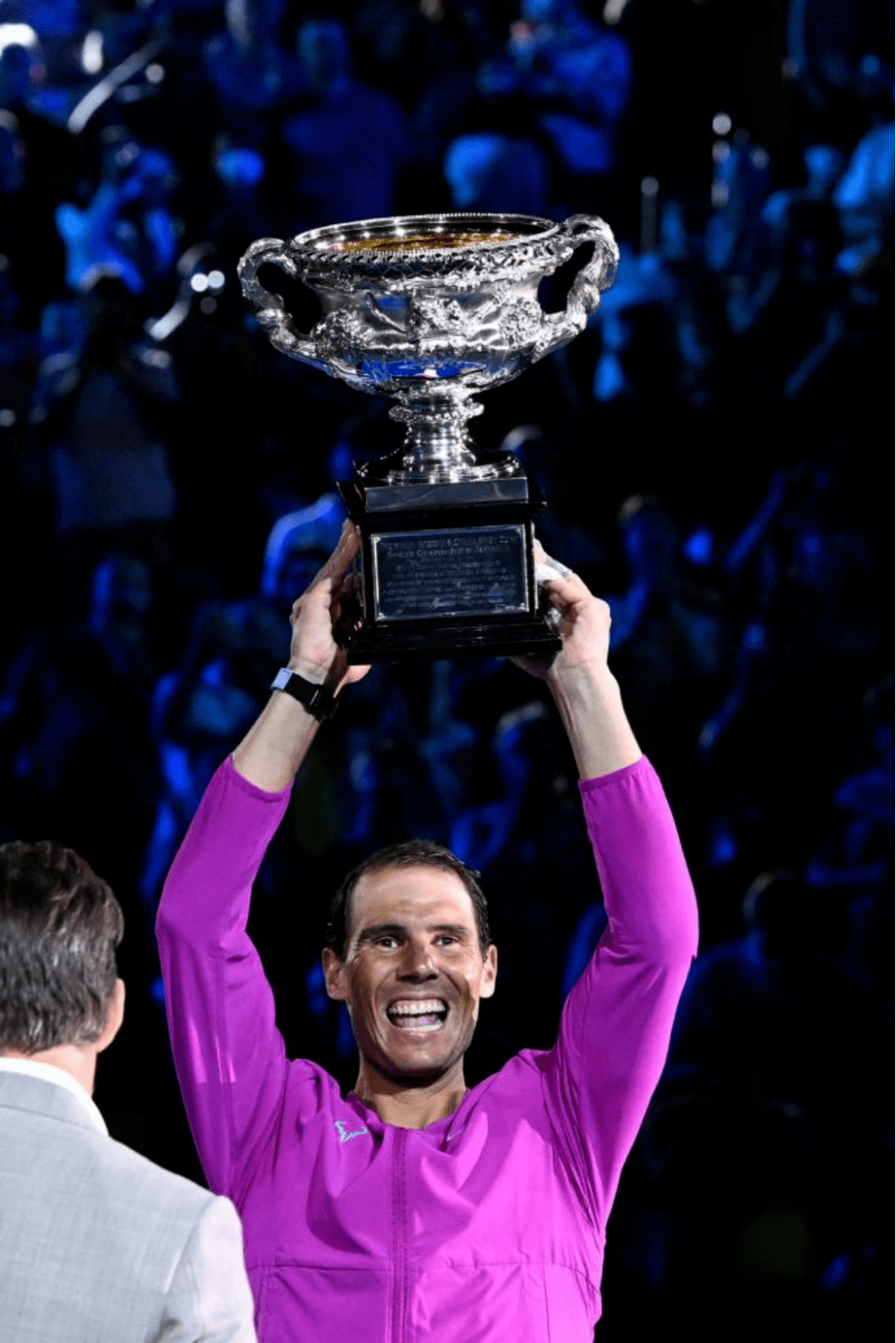 包含阿扎伦卡巅峰对决，纳达尔与30激战塞尔维亚队分钟，挺进下一轮胜负难料！的词条